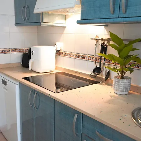 Private - Fast Wi-fi - Pool * קורלחו